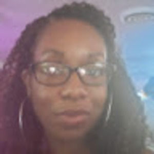 Meet your Posher, Yolanda